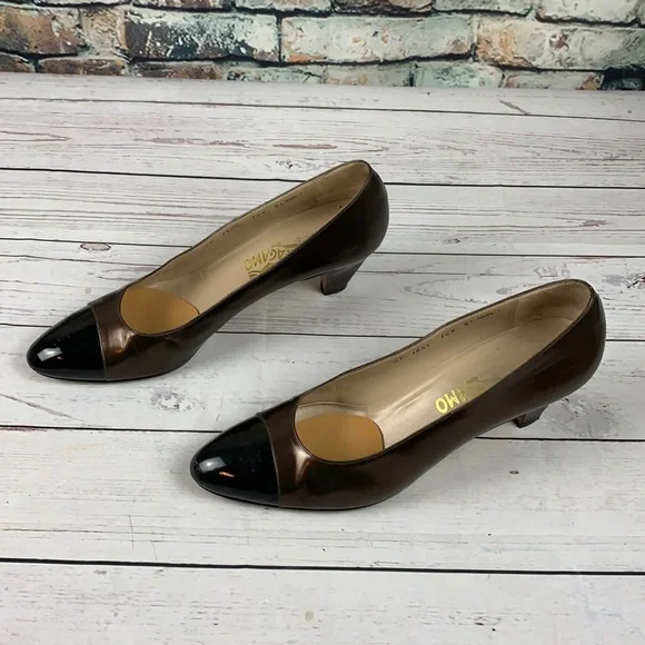 Salvatore Ferragamo vintage brown & black shoes size 8 - Picture 1 of 12